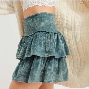 Aerie NWOT Green Velvet Mini Skirt with Smocked Tiered Design Size Small